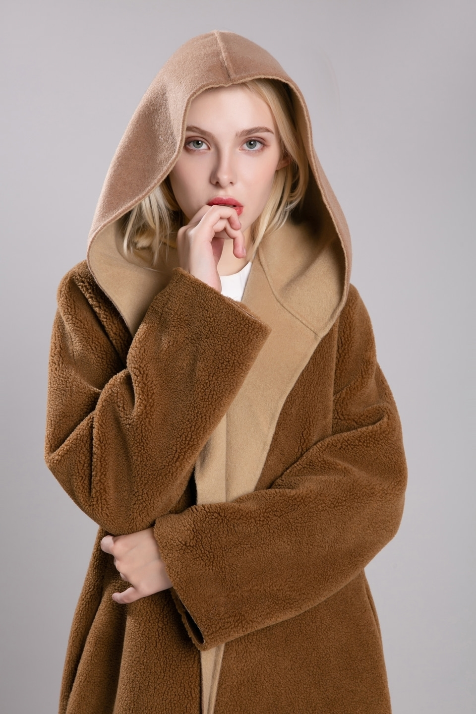 2019 fake mustang+ Cashmere hood coat (camel)