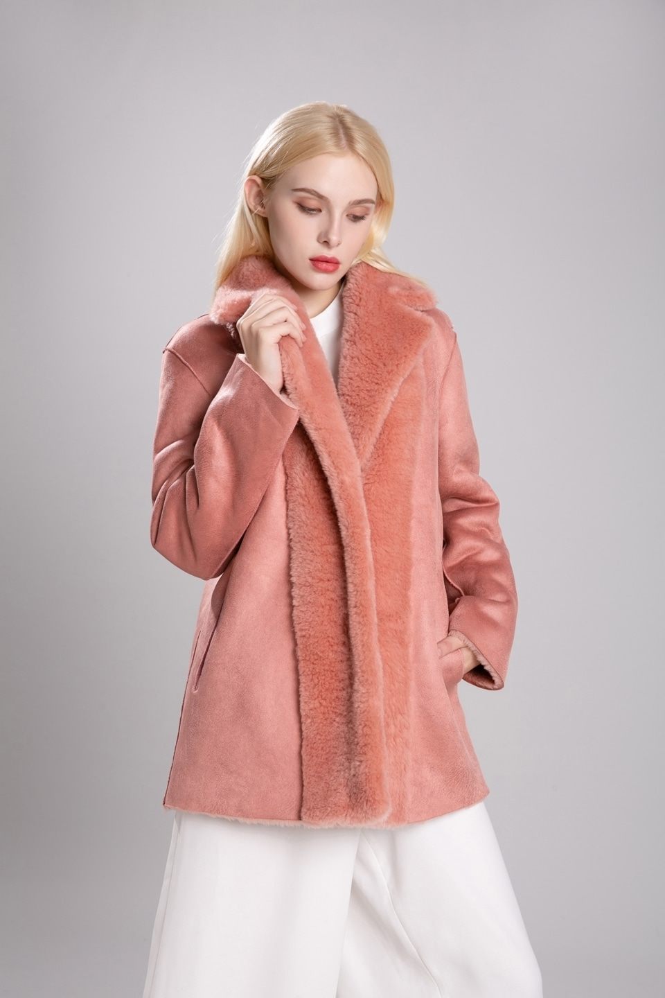 2019  fake mustang jacket (indie pink)